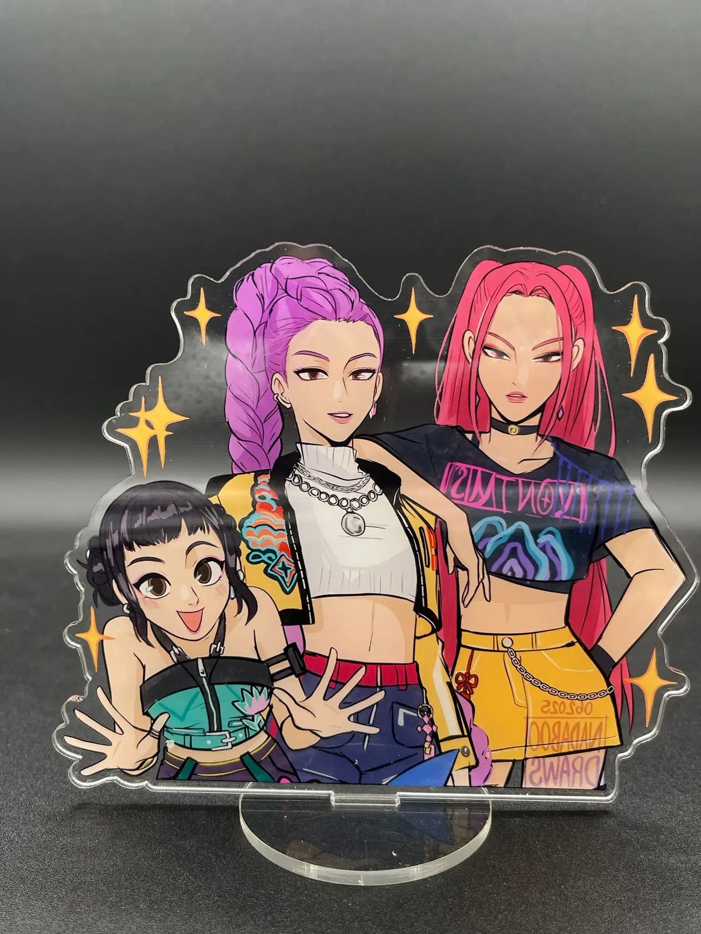 Back view of Huntr/X Huntrix Kpop Demon Hunter Girl Support Acrylic Figure Version 2 without packaging